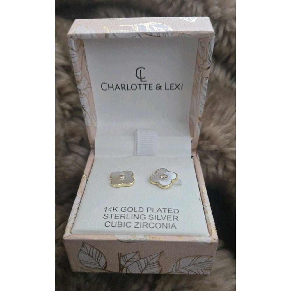 NIB Charlotte & Lexi 14K gold plate sterling silver cubic zirconia Pearl clover